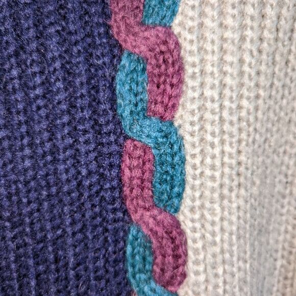 VINTAGE Jewel Tones Wool Open Front Oversized Chunky Cable Knit Cardigan… - Picture 3 of 12